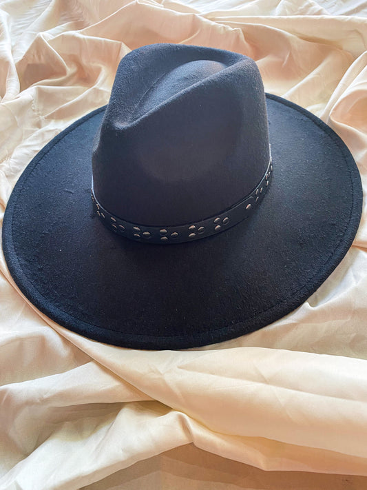 Betty Studded Ribbon black Flat Wide Brim Hat