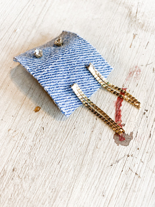 Chain dangle and rhinestone gold earring stud set