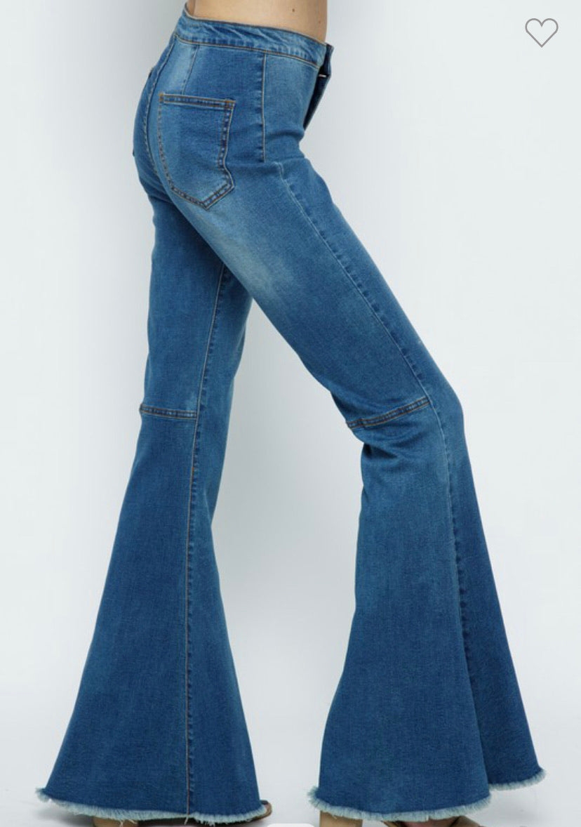 Float On Vintage Style Highwaist Raw Hem Flare Jeans