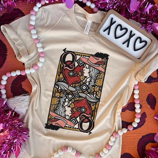 Queen of Hearts Valentine Cream Graphic Tee