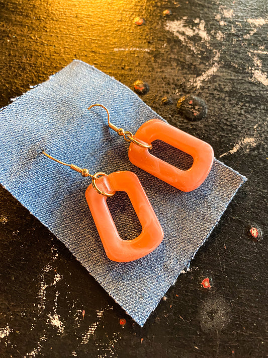 Peachy Pink Colored Square Earrings