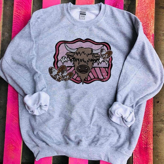 Roaming Highland Cow Heart Western Graphic Sweatshirt